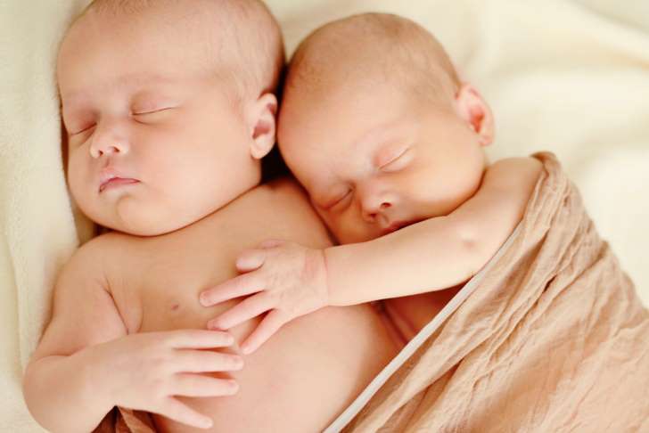 "La pérdida de un hermano gemelo durante el embarazo marca profundamente al bebé superviviente”